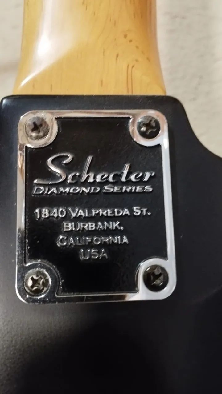 Guitarra Schecter 7 cordas Diamond Series - Instrumentos musicais