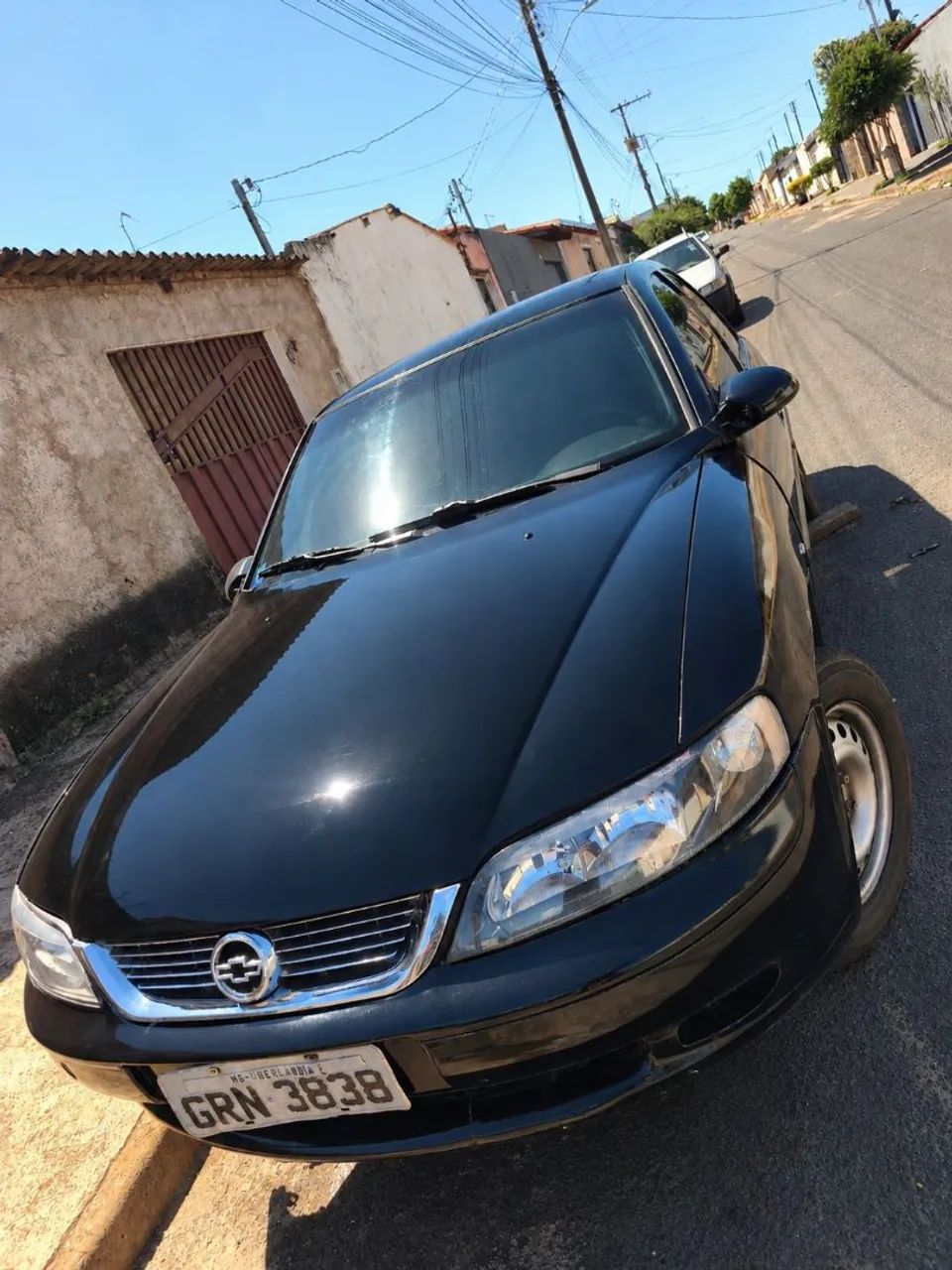 Chevrolet Vectra Vectra CD 2.2 16V / 2.0 16V Mec./Aut. 1999