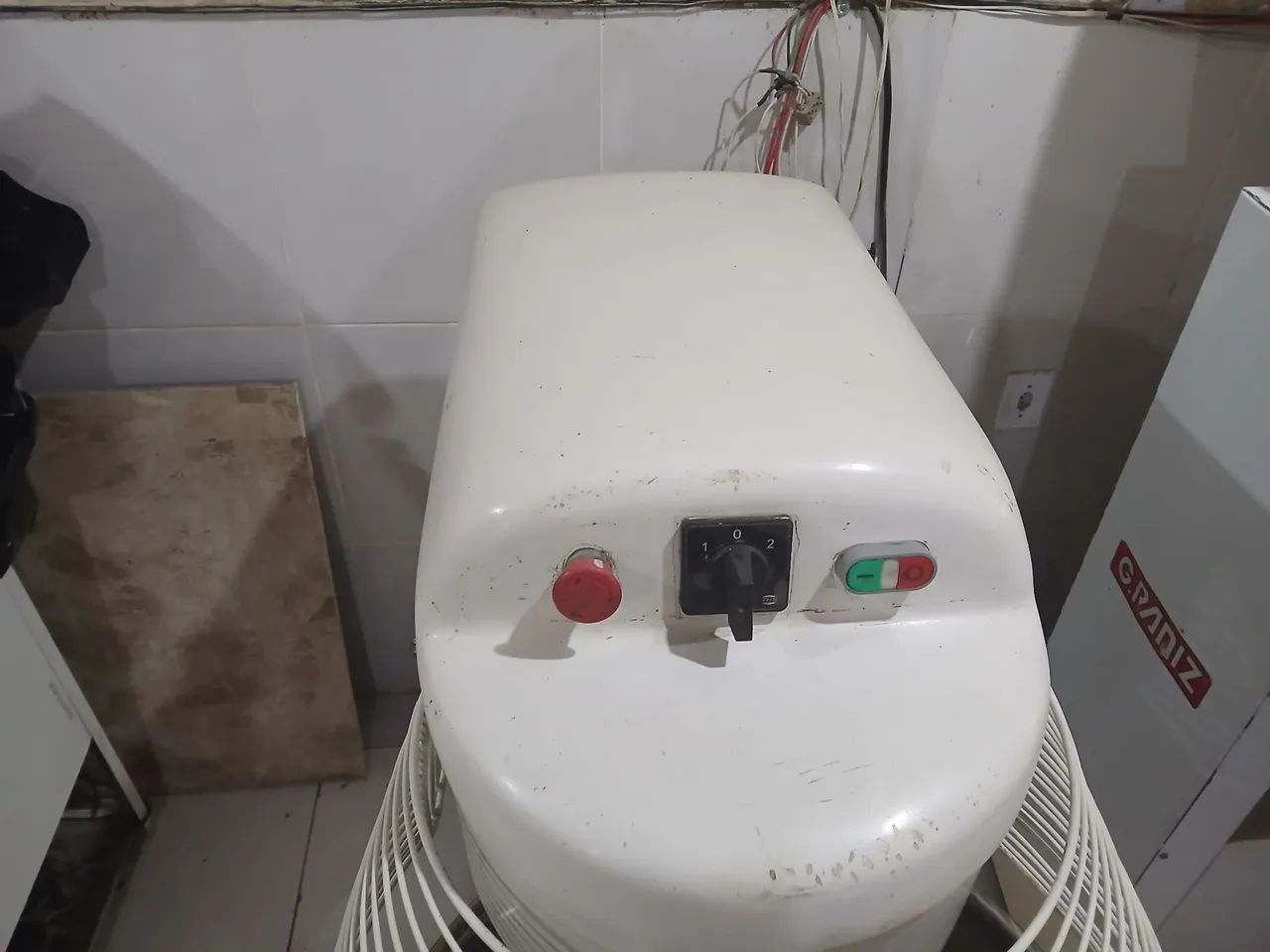 Vendo masseira gpaniz de 60k  - Foto 4