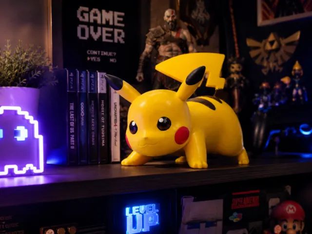Boneco Pikachu Colecionável 12cm - Decoração Geek e Gamer  - Foto 3