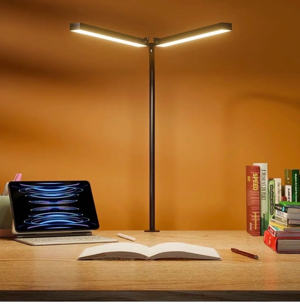 Luminária de mesa em led, com haste flexível - Foto 3