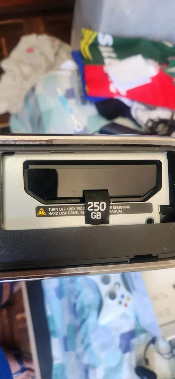 XBOX 360 COM KINECT 250GB DESBLOQUEADO - Foto 5