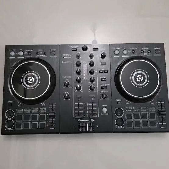 DDJ 400 COM CABOS NOVOS