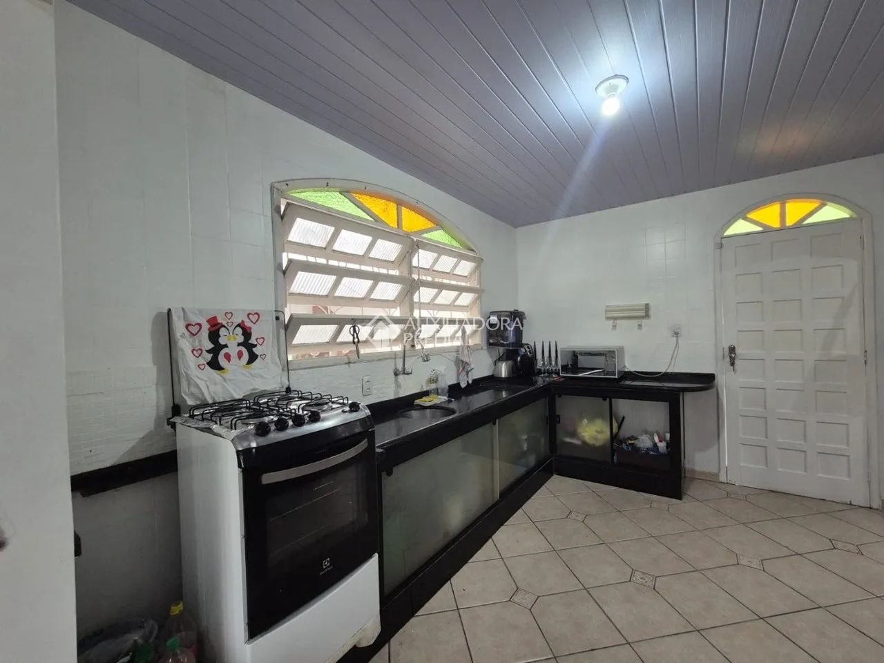 Casa de 4 dormitórios à venda próximo a ELETROSUL-Pantanal - Florianópolis - Foto 3