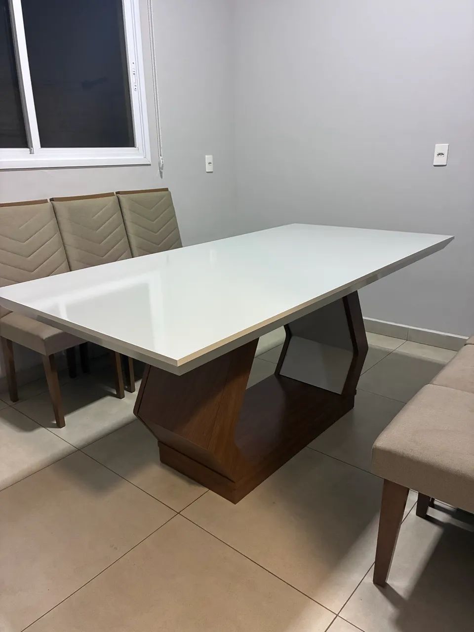 Mesa de jantar - 6 lugares 