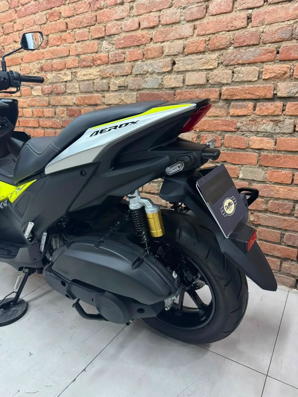 Yamaha AEROX CONNECTED ABS - Foto 5