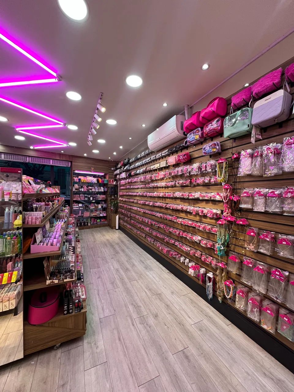 ****VENDO LOJA DE COSMÉTICOS E MAQUIAGEM****  - Foto 2