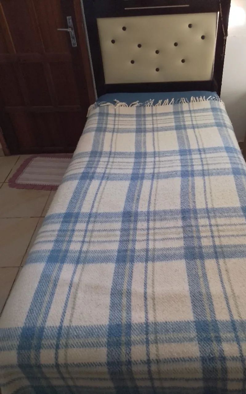 Cama e colchão de solteiro  - Foto 3