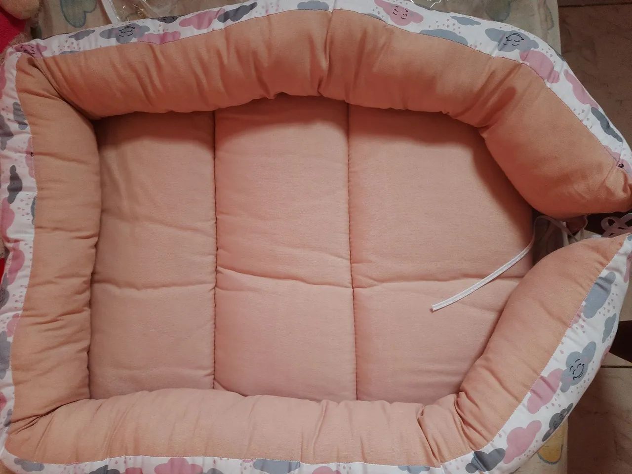 Ninho de bebê menina 