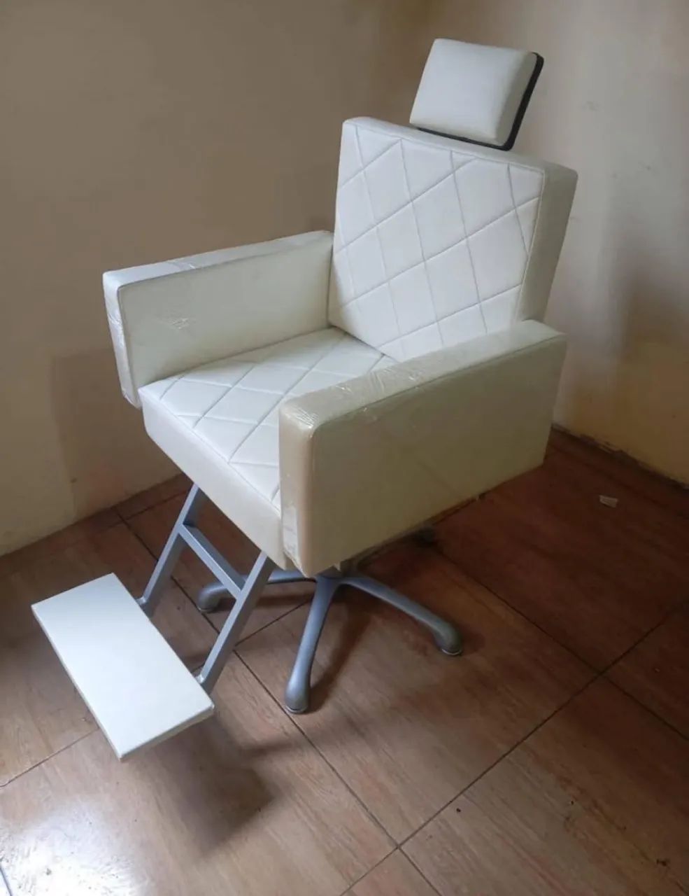 Cadeira de salão hidráulica  - Foto 2