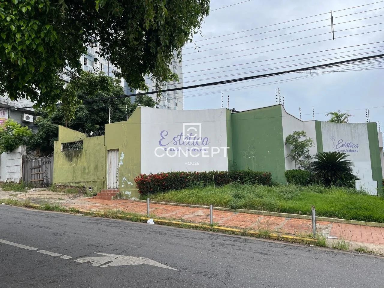 TERRENO Á VENDA COM CONSTRUCÃO - Foto 2