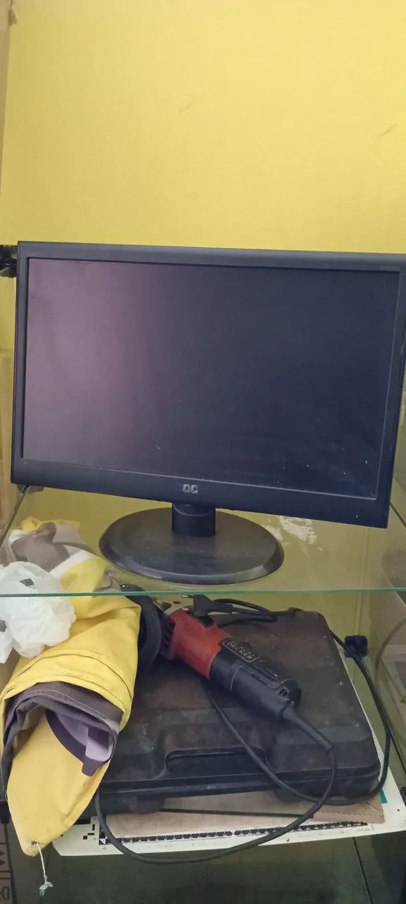 Monitor Led 18 polegadas