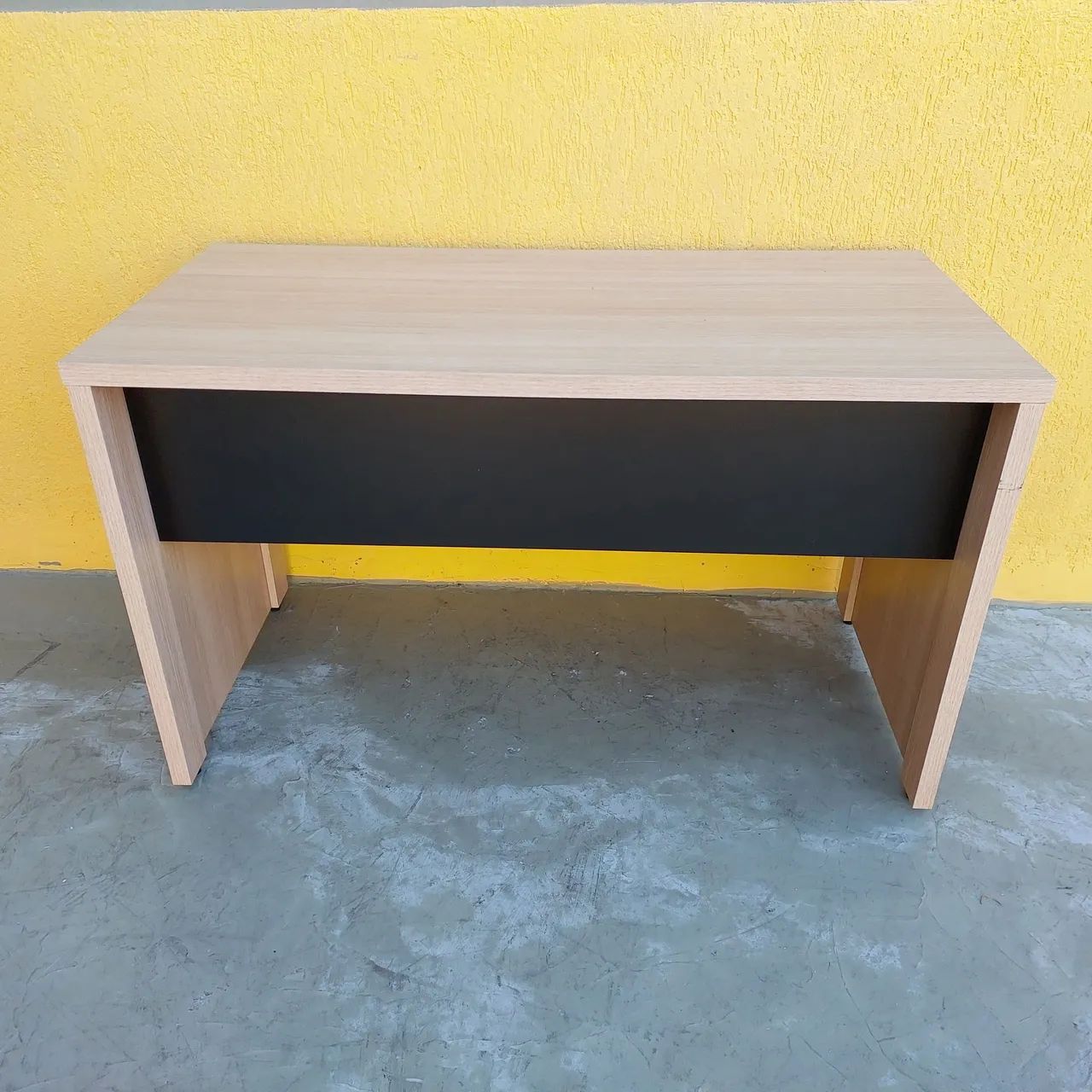 Mesa escritório com gaveta - Foto 3