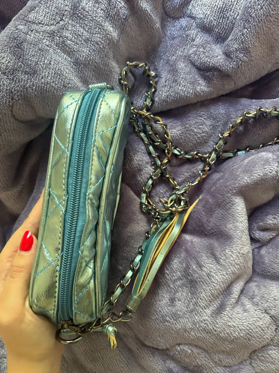 Bolsa em couro azul metalizado  - Foto 2