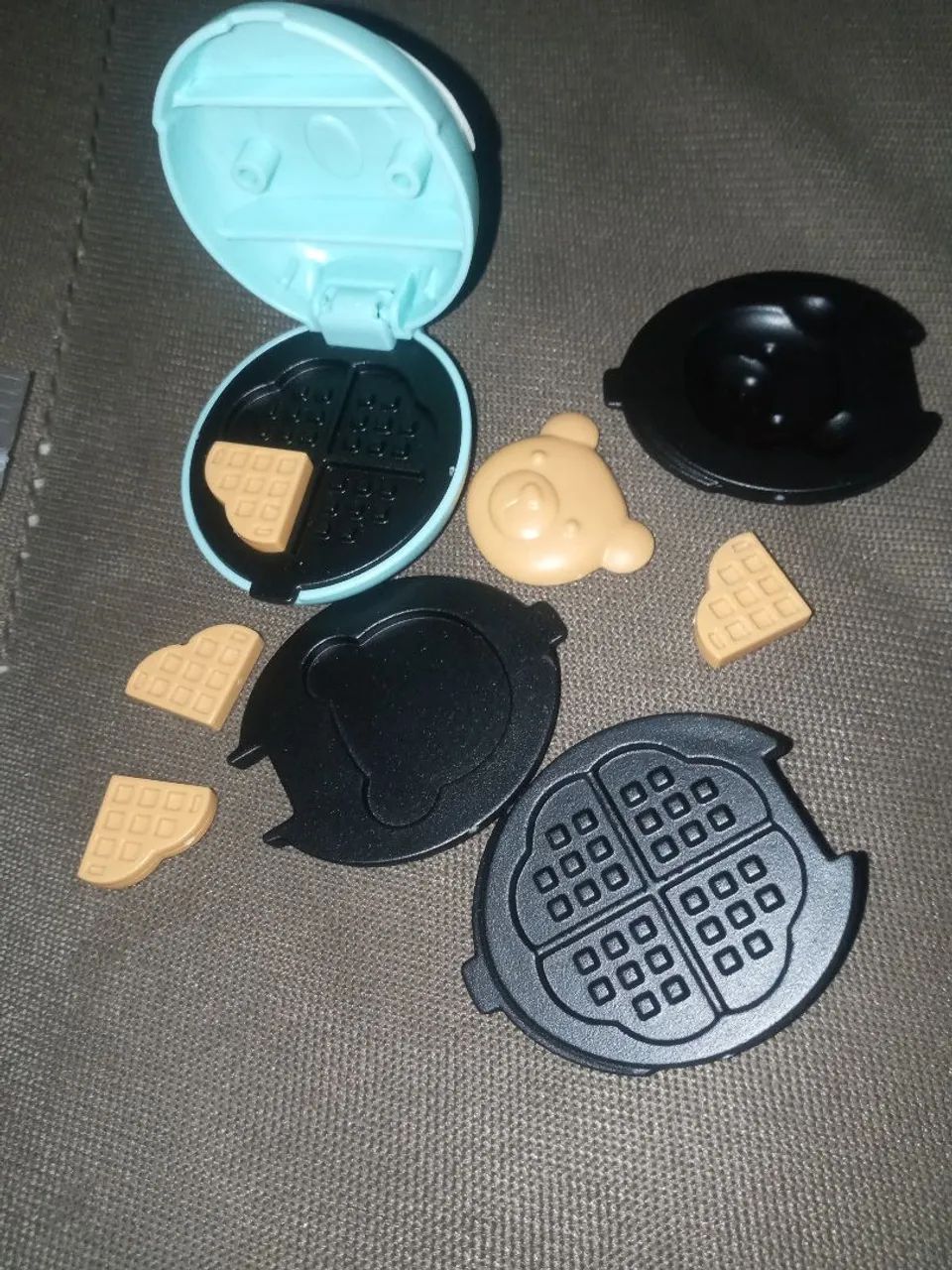 MINI MÁQUINA DE WAFFLE (NOVA)