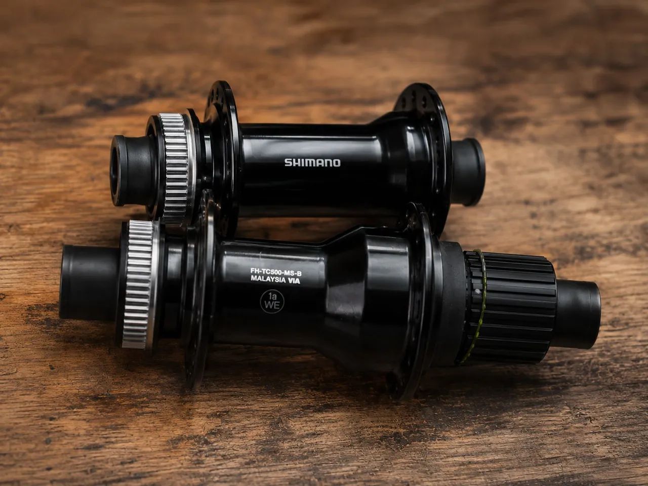 Par de Cubos Shimano TC500 Boost 32F - Foto 2