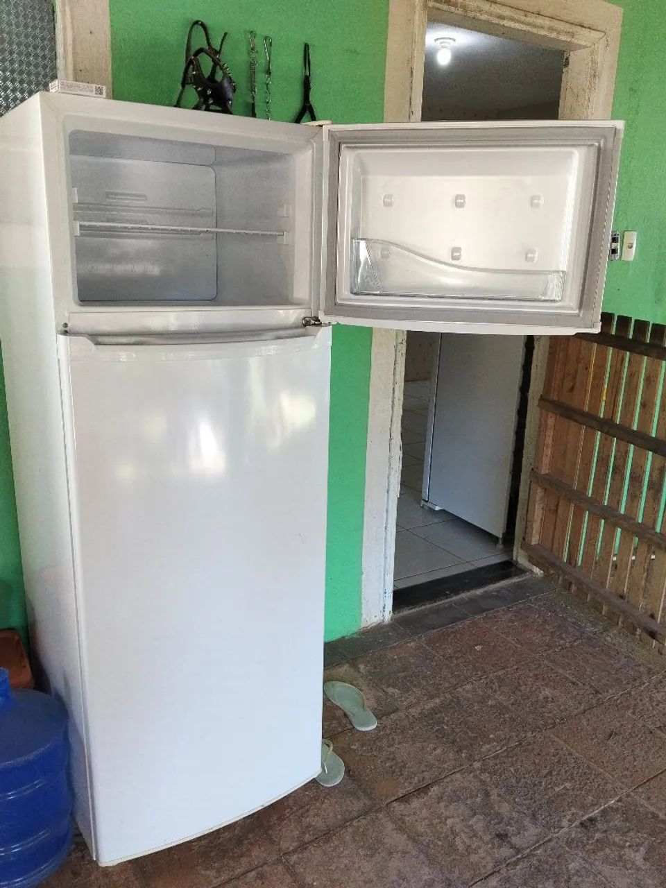 Geladeira muito nova Consul  - Foto 3
