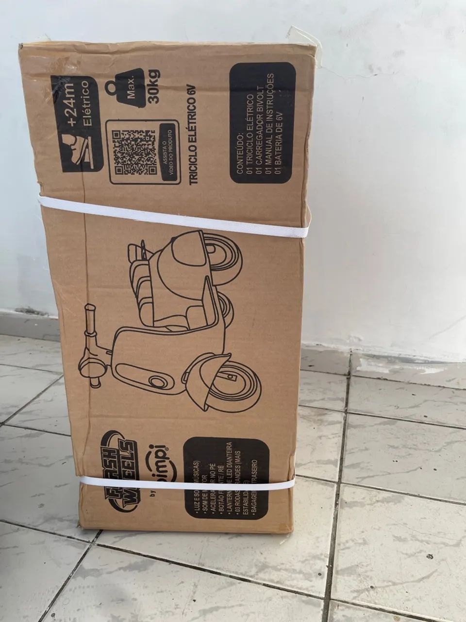 Triciclo elétrico 