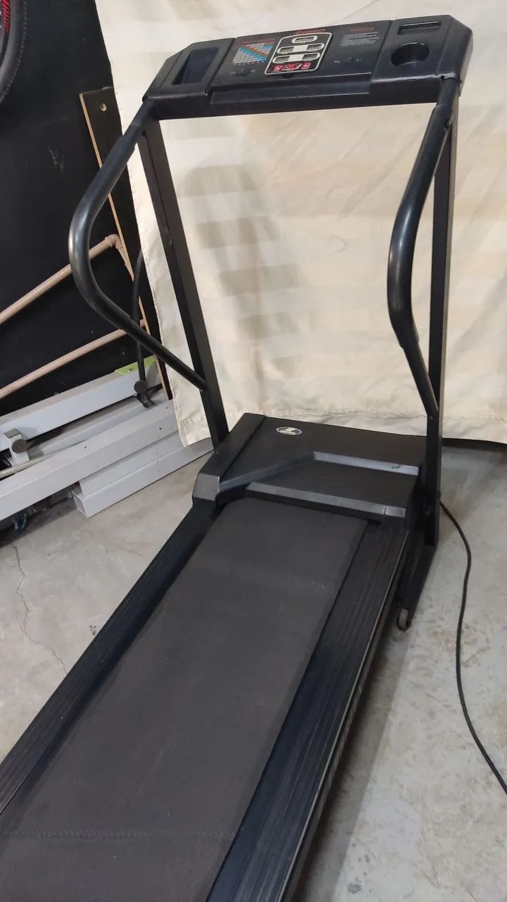 Esteira Embreex mod 552 Semi-Profissional  - Foto 4