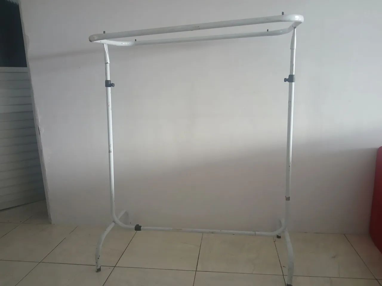 Vende-se arara de chão  - Foto 2
