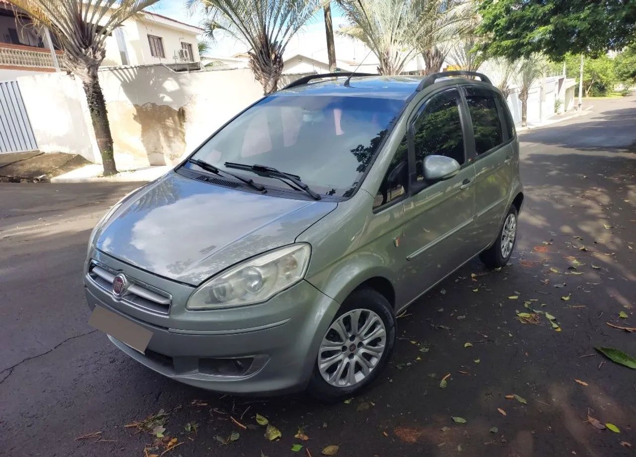 Fiat Idea Attractive 1.4 Fire Flex 8V 5P 2014 - Foto 2