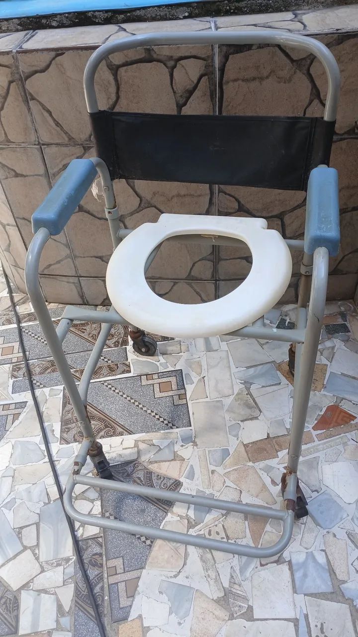 Cadeira higiênica 