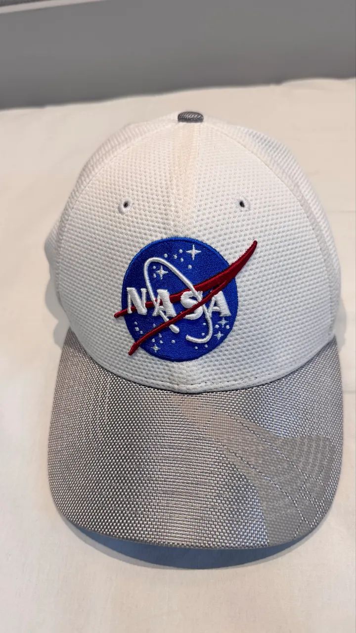 Boné da NASA.  Comprado no parque Space Kennedy Center - NEW ERA