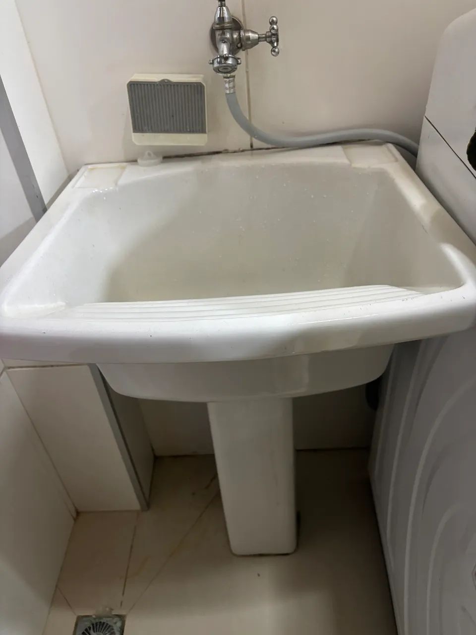 Tanque de louça com coluna  - Foto 3