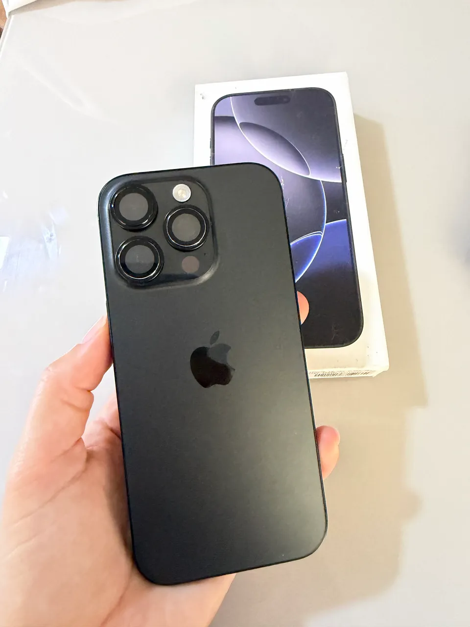 iPhone 16 Pro 128gb Black titanium - Novo - Celulares e