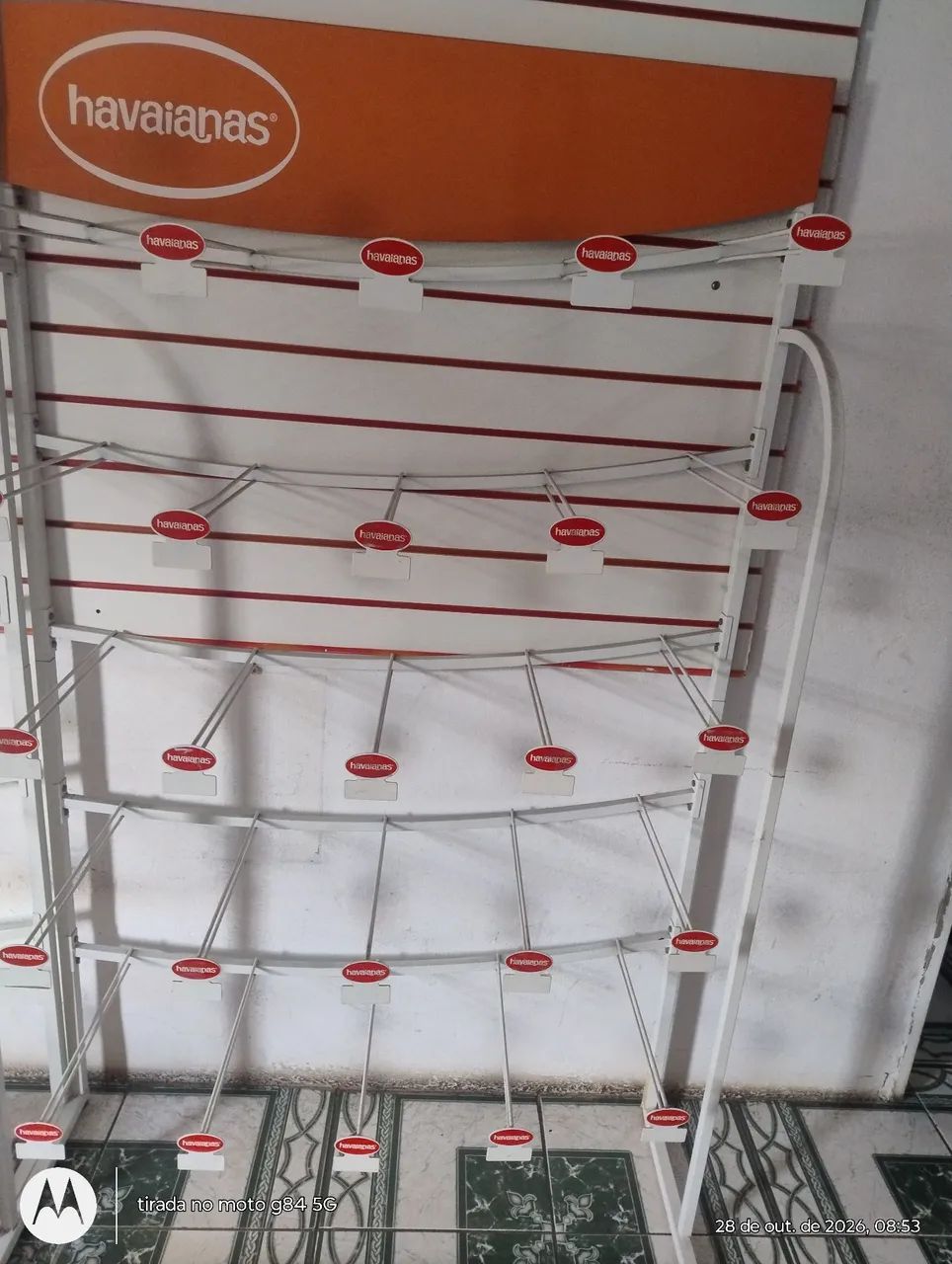 Expositor de havaiana