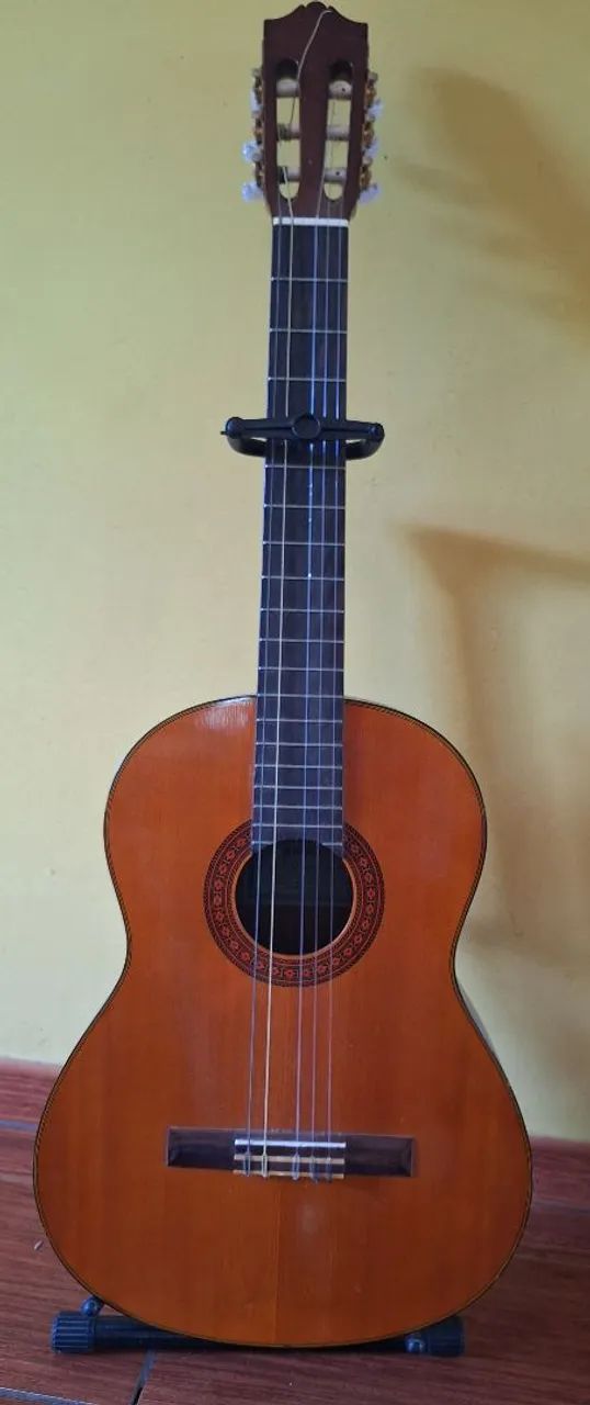 Violão Yamaha  C70