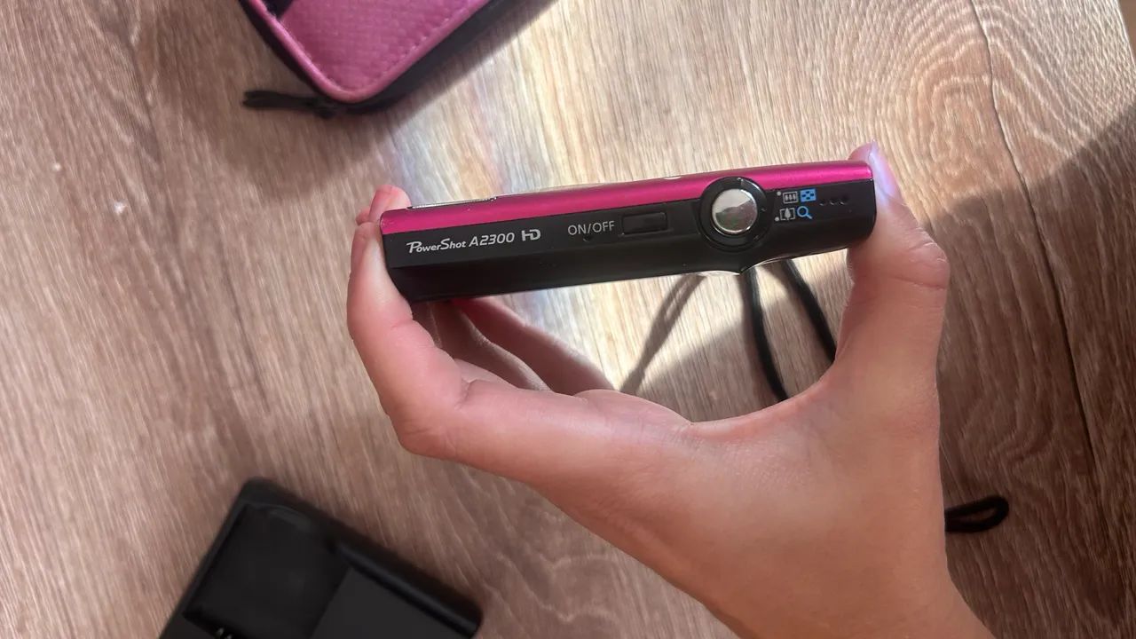 Canon Powershot A2300