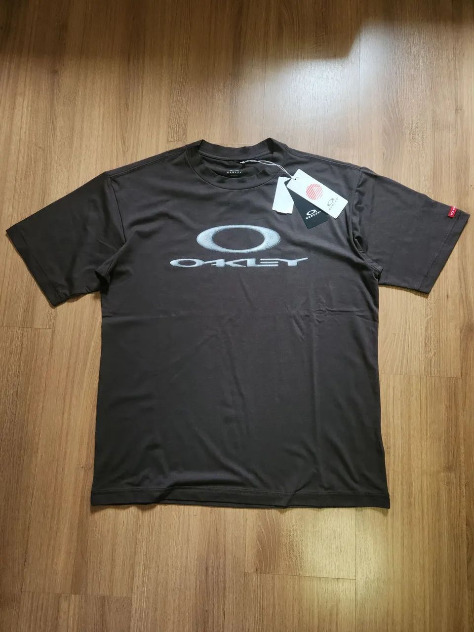 Camiseta Oakley Jappan Collection XMetal 3.0 - Roupas