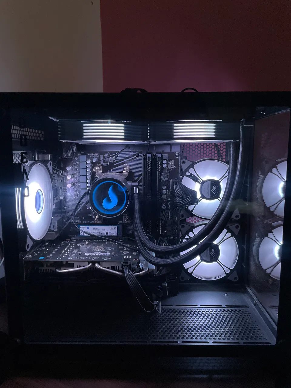 Gabinete gamer 