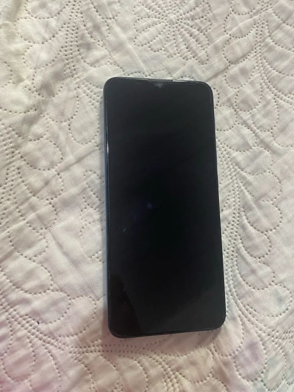 Celular Motorola E20 em perfeito estado 