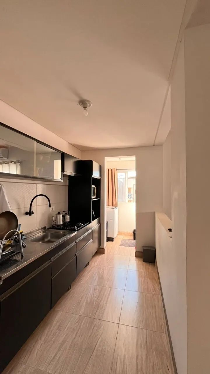 Apartamento 2 quartos, 1 banheiro e garagem. - Foto 2
