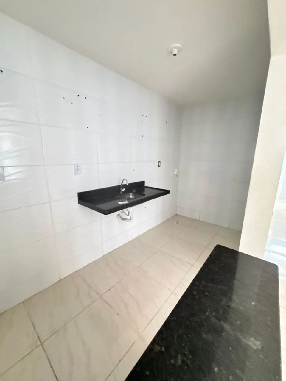 REPASSE no Novo Geisel! Com suite! Primeiro andar! - Foto 3