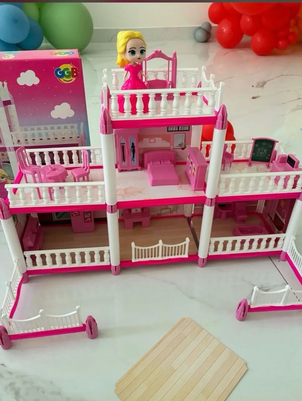 Casinha de Boneca 