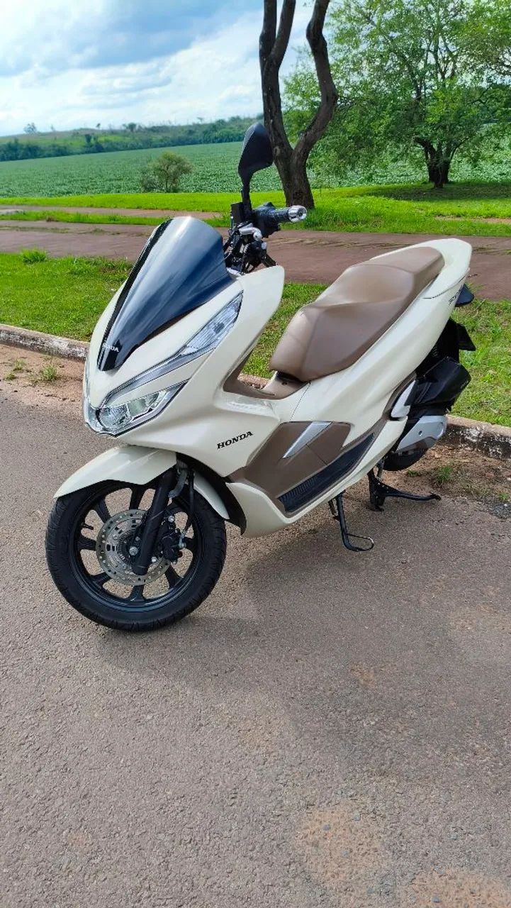PCX DLX 2019 - Foto 2