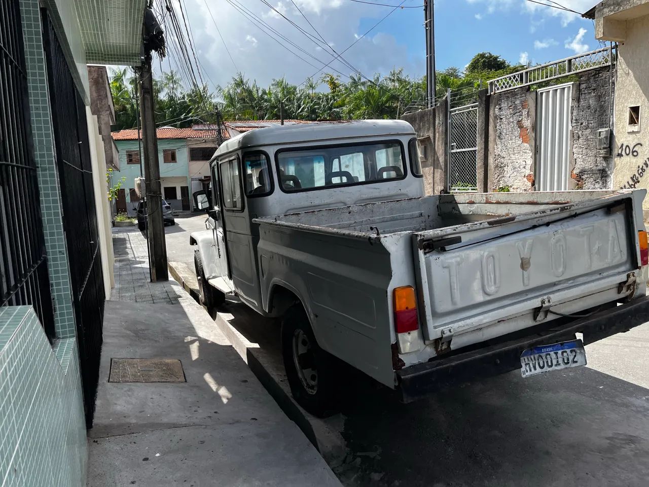 Toyota Band.Picape CD 2P Chassi Longo Diesel 1989
