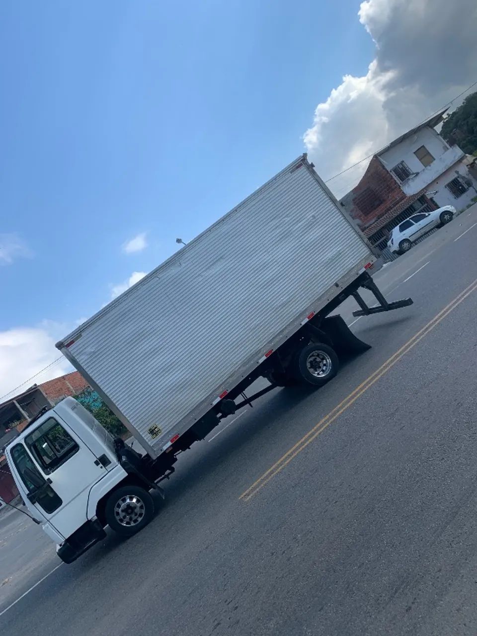 Ford Cargo 712  - Foto 4