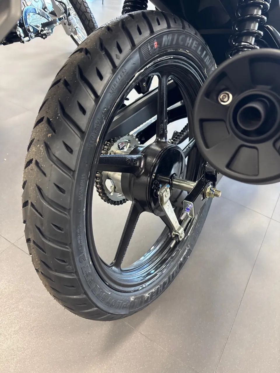 YAMAHA FACTOR 150 UBS  - Foto 4