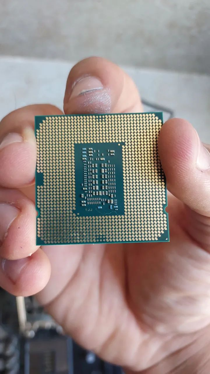 Intel Core i3-10100f + MSI B560M-A PRO - Foto 3