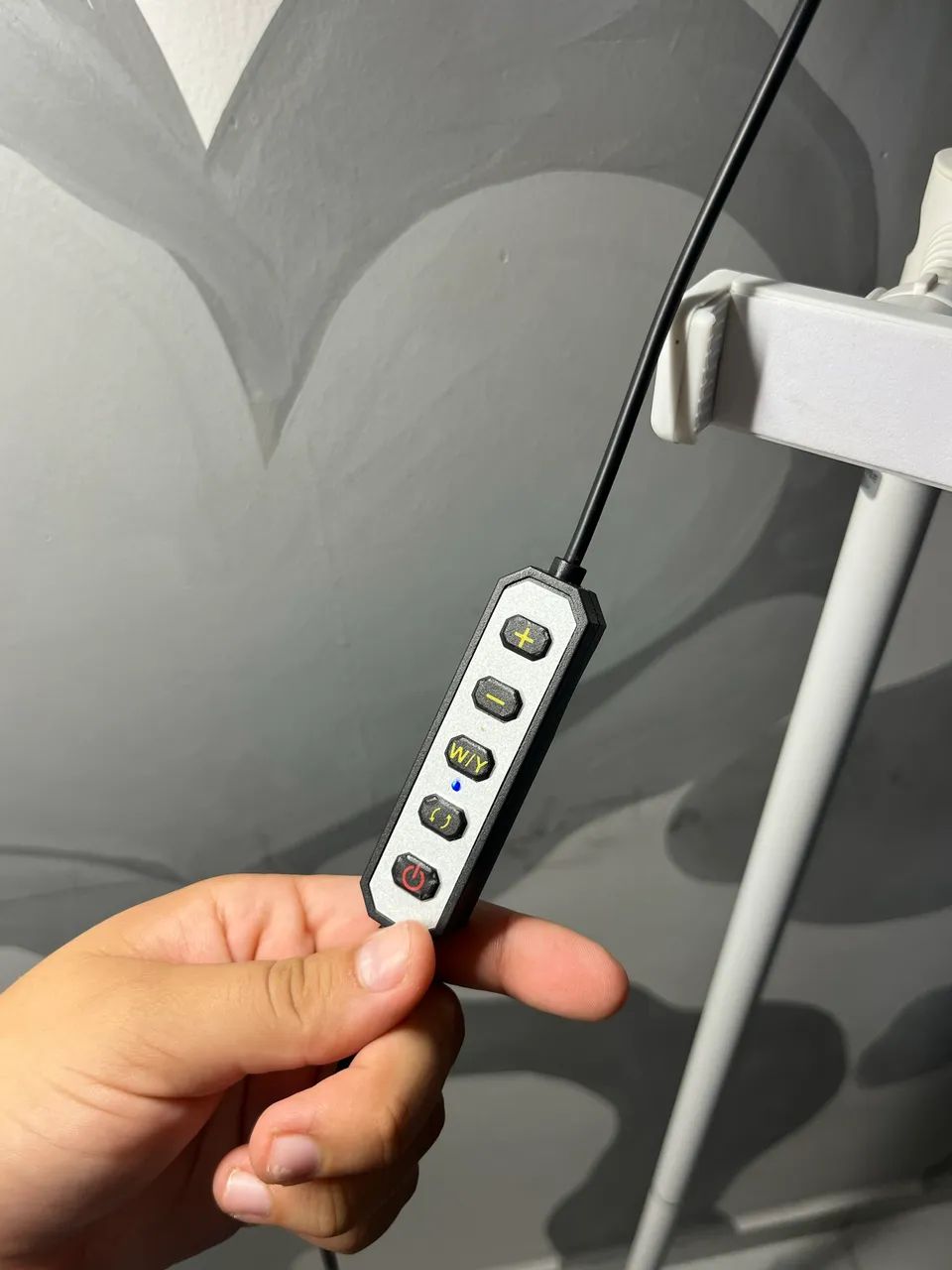 Luminária Meia-Lua para estética/beleza - Foto 4