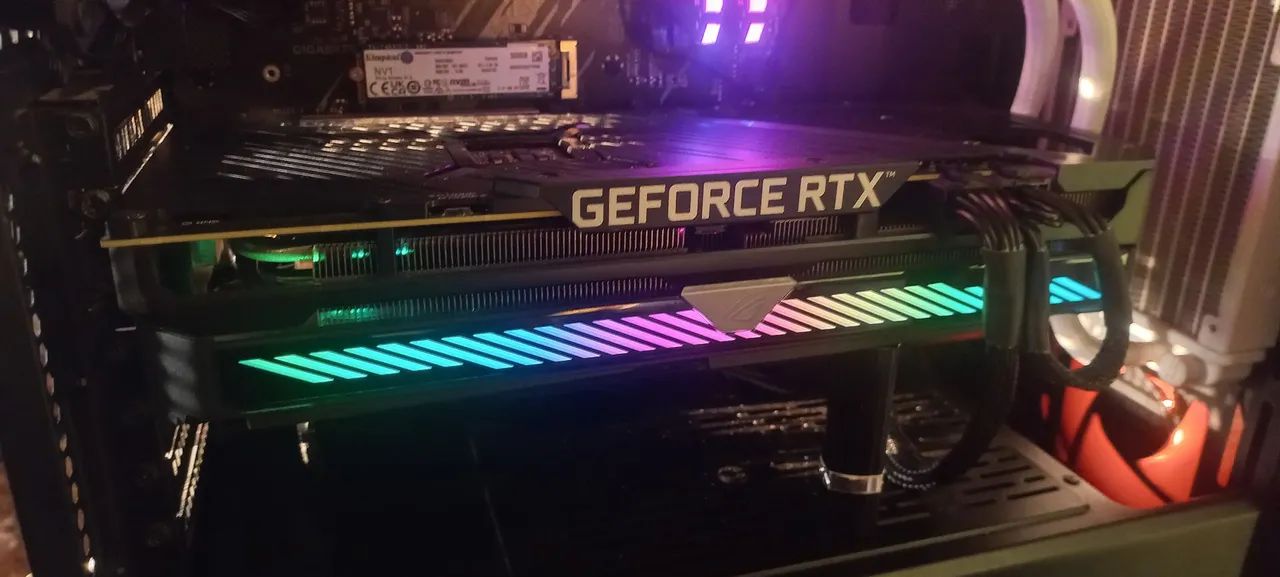 Vendo Rtx 3070 asus rog strix - Foto 4