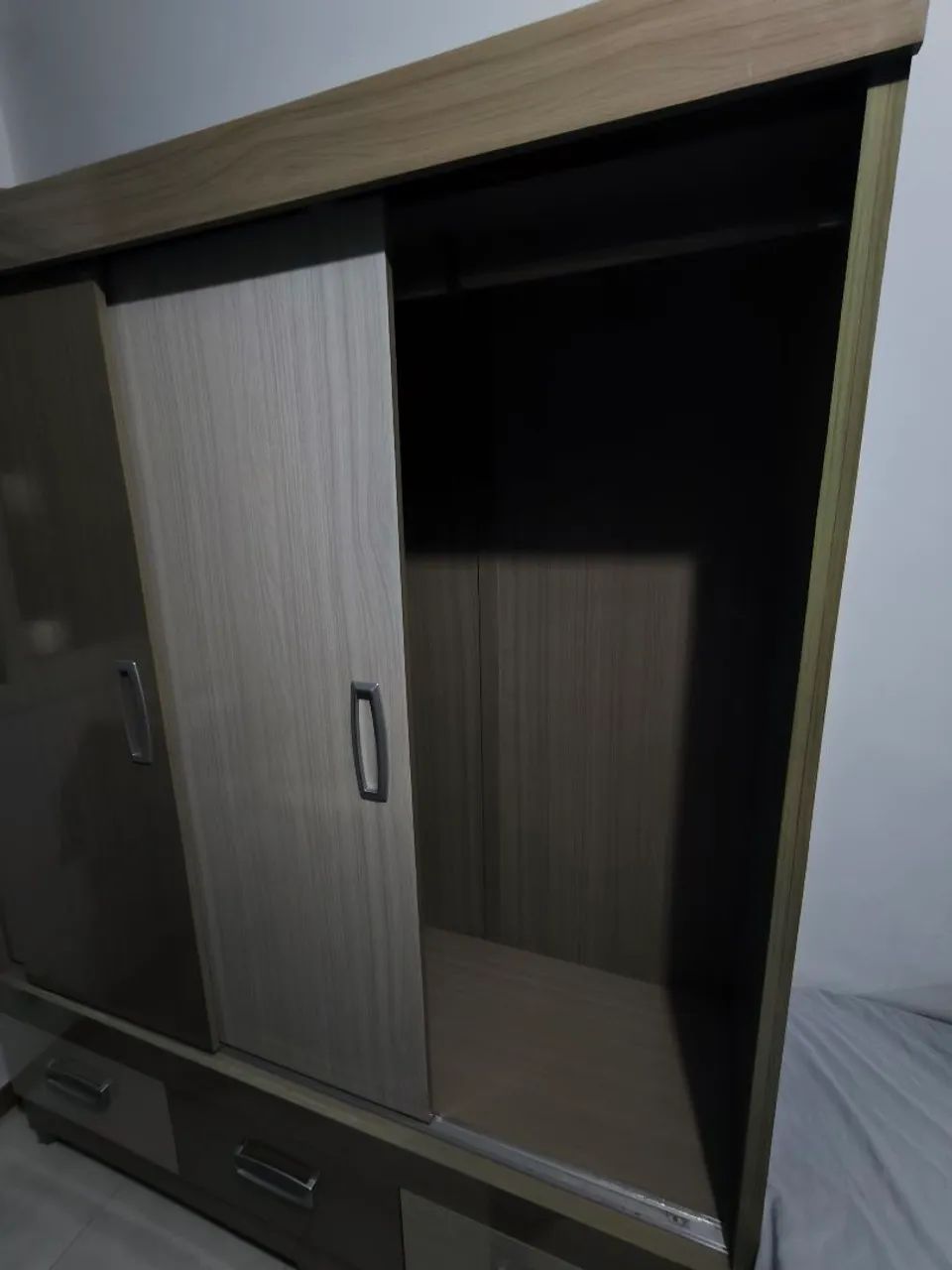 Guarda Roupa 