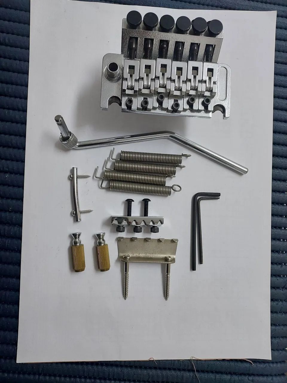 Floyd Rose Tremolo  