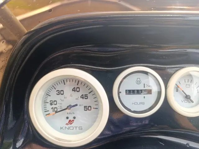 EMBARCAÇÃO 6 METROS + MOTOR MERCURY 50HP ELPTO - Foto 2