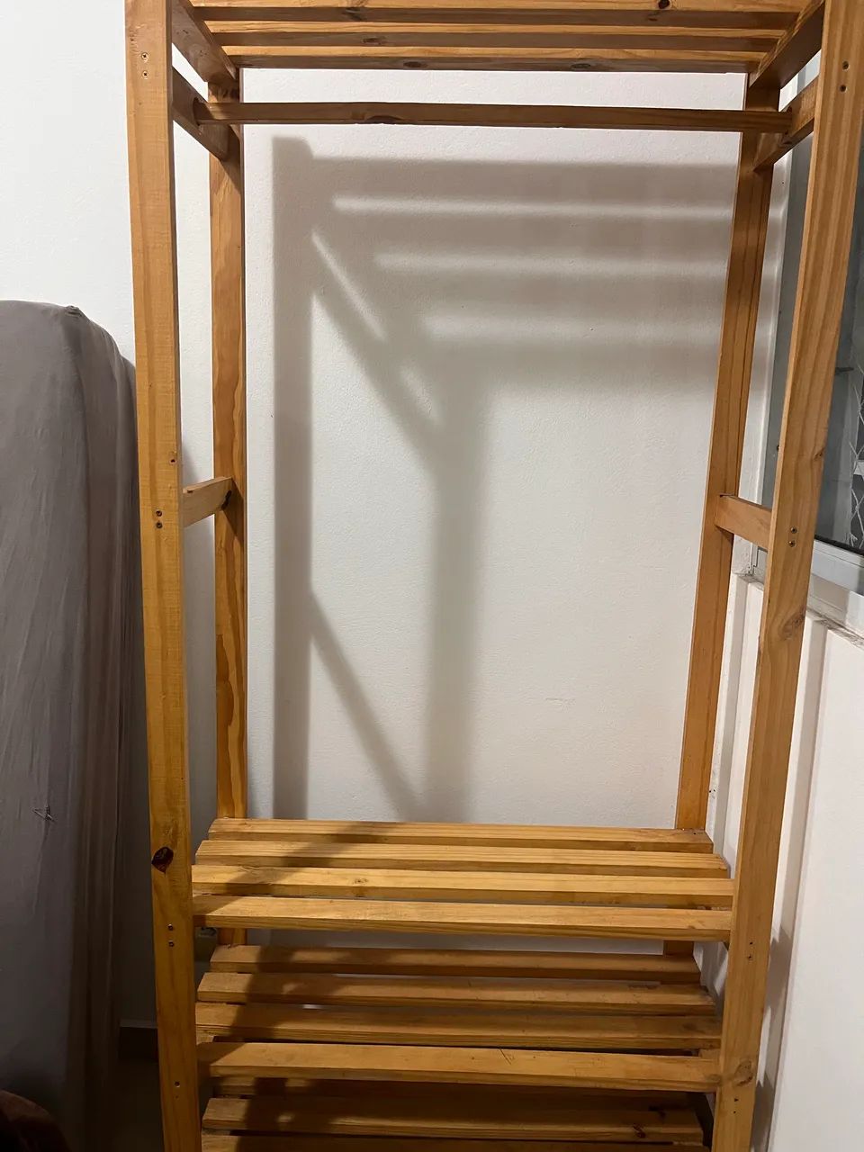 Arara de roupa pequena  - Foto 4