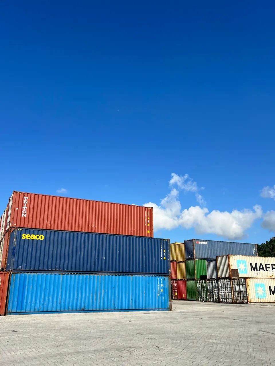 Container de cia marítima  - Foto 5